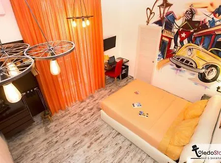 Toledostation Otel Napoli