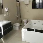 Toledostation Hotel *