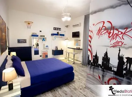 Toledostation Hotel Neapol